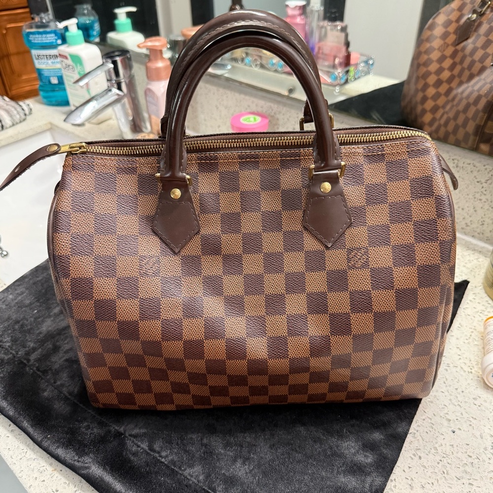 Louis Vuitton Brown Checkered Handbag. Speedy 30